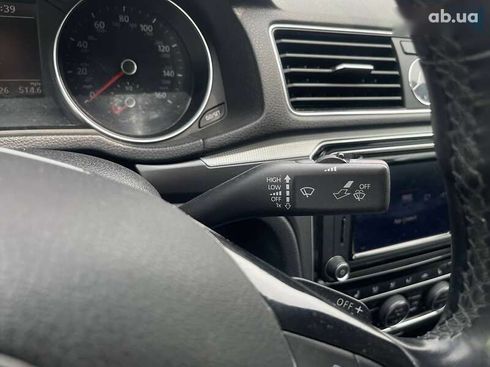 Volkswagen Passat 2017 - фото 26