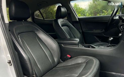 Kia K5 2012 - фото 10