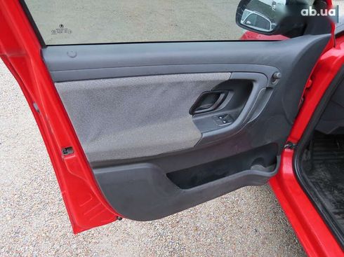Skoda Fabia 2011 - фото 6