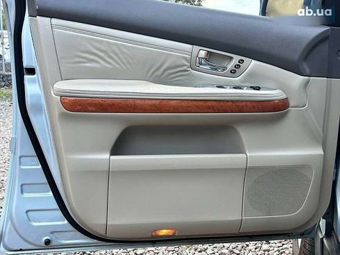 Lexus RX 2005 - фото 11