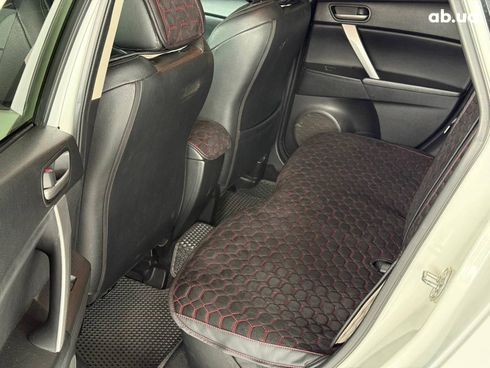 Mazda 3 2013 белый - фото 19