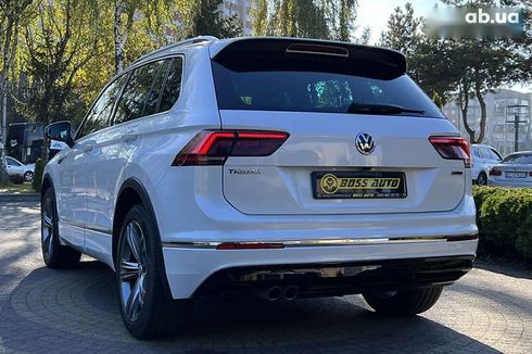 Volkswagen Tiguan 2018 - фото 5