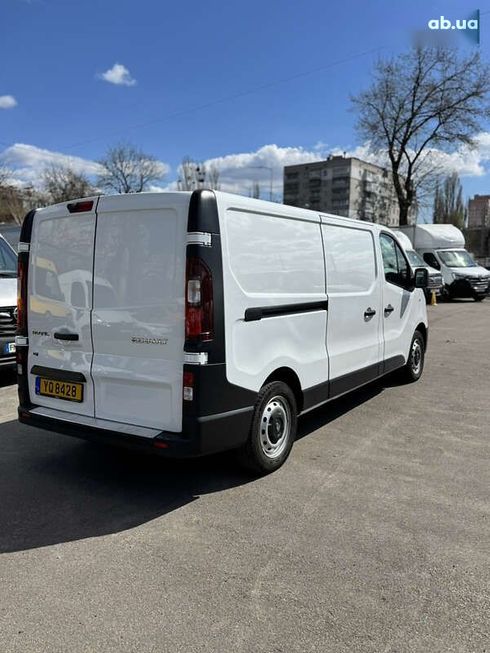 Renault Trafic 2021 - фото 8