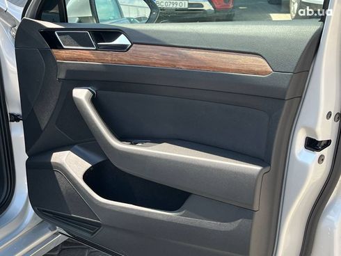 Volkswagen passat b8 2015 серый - фото 36