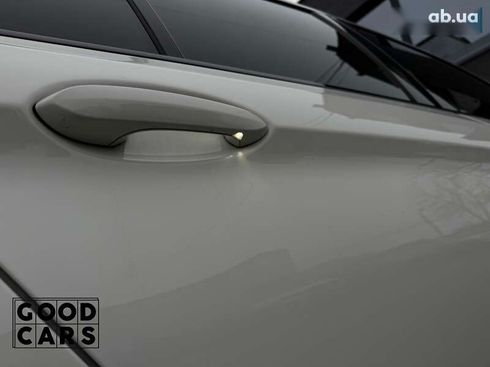 BMW 5 серия 2020 - фото 18