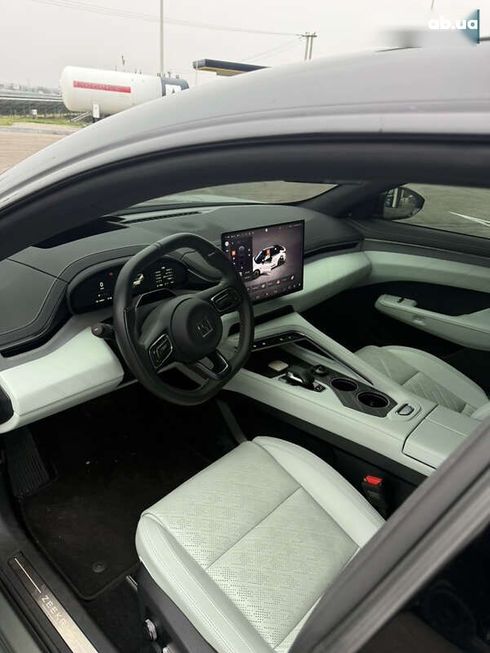 Zeekr 001 2024 - фото 20