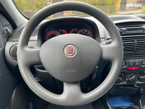 Fiat Punto 2008 черный - фото 11