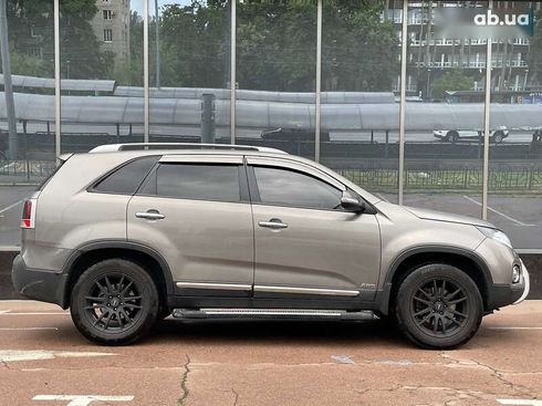 Kia Sorento 2012 - фото 7