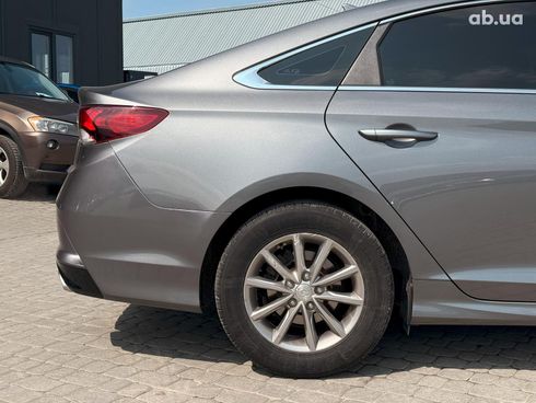 Hyundai Sonata 2017 серый - фото 10