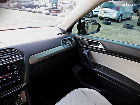 Volkswagen Tiguan 2017 - фото 17