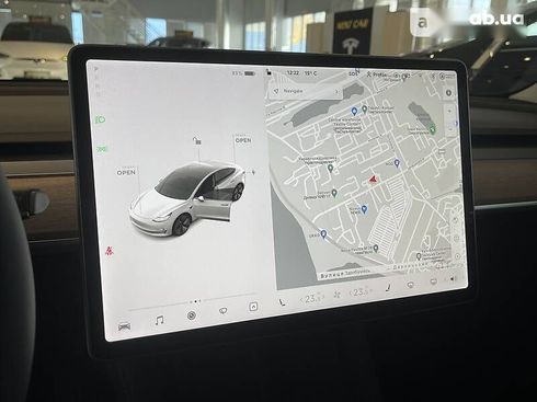 Tesla Model 3 2022 - фото 22