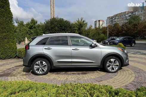 Kia Niro 2021 - фото 8