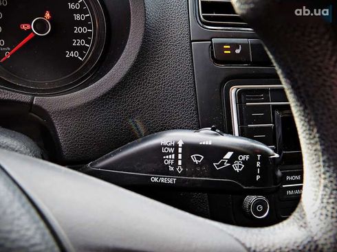Volkswagen Polo 2019 - фото 10