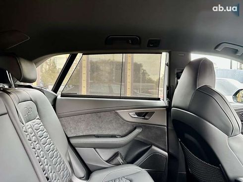 Audi RS Q8 2025 - фото 26
