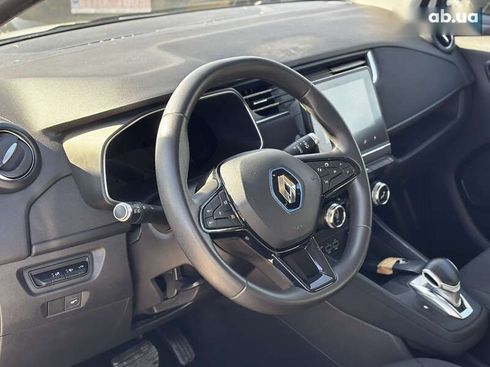 Renault Zoe 2020 - фото 22