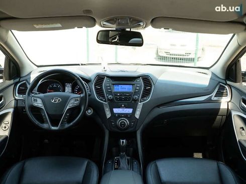 Hyundai Santa Fe 2012 - фото 12