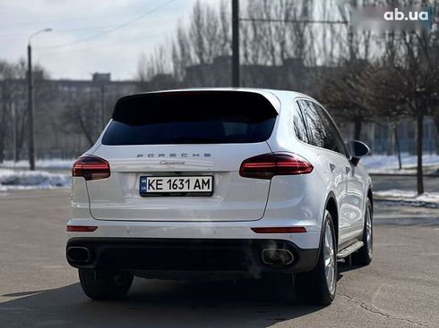 Porsche Cayenne 2016 - фото 22