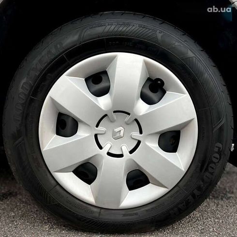 Renault Kangoo 2019 - фото 15