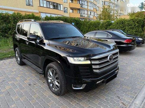 Toyota Land Cruiser 2022 - фото 2