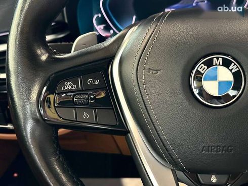 BMW 5 серия 2019 - фото 19