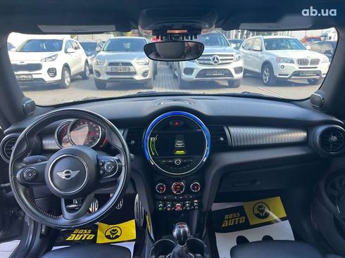 MINI John Cooper Works 2018 - фото 10