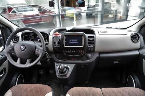 Renault Trafic 2016 - фото 11