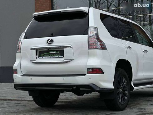 Lexus GX 2020 - фото 12