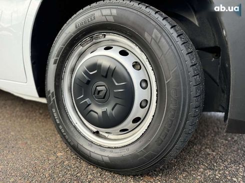 Renault Master 2020 - фото 25