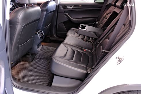 Skoda Kodiaq 2018 белый - фото 8