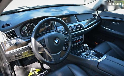 BMW 5 серия 2017 - фото 19