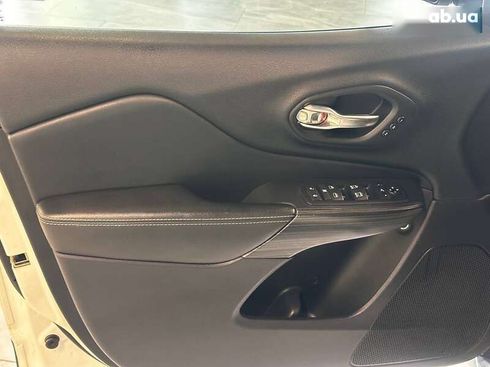 Jeep Cherokee 2016 - фото 12