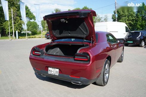 Dodge Challenger 2019 - фото 29