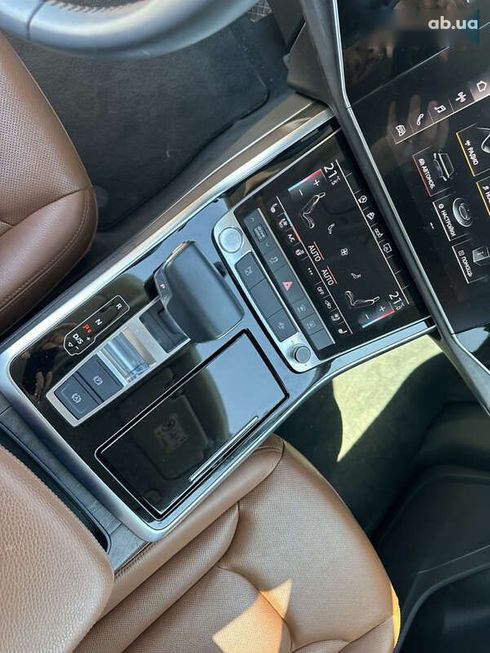 Audi Q8 2019 - фото 12