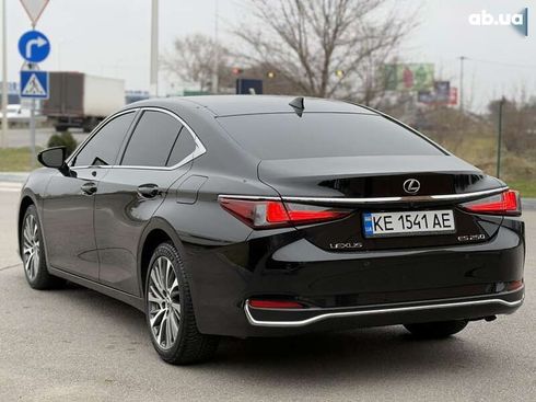 Lexus ES 2021 - фото 18