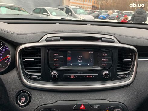 Kia Sorento 2016 серый - фото 43