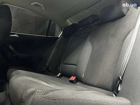 Volkswagen Passat 2005 - фото 11