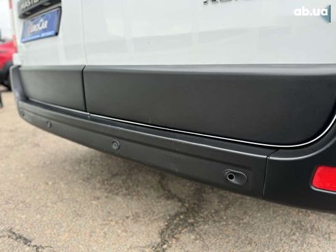 Renault Master 2021 - фото 21
