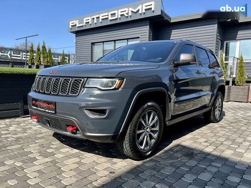 Jeep Grand Cherokee 2018 - фото 3