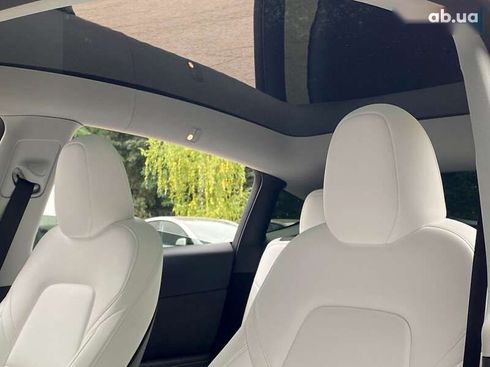 Tesla Model Y 2024 - фото 14