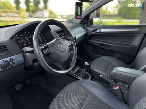 Opel Astra 2007 - фото 28