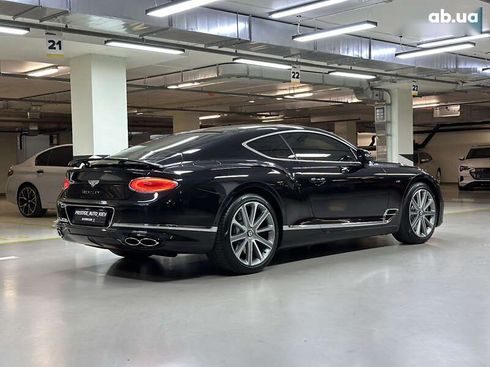 Bentley Continental GT 2020 - фото 16