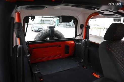 Jeep Wrangler 2012 - фото 9
