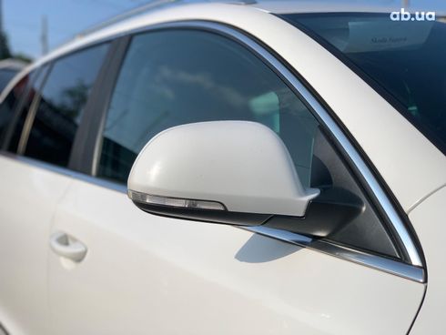 Skoda Superb 2011 белый - фото 11