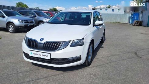 Skoda Octavia 2019 - фото 21