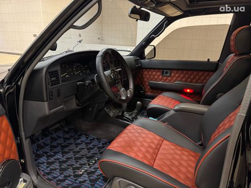 Toyota 4Runner 1994 черный - фото 27