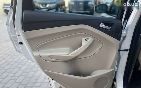 Ford Escape 2016 - фото 21