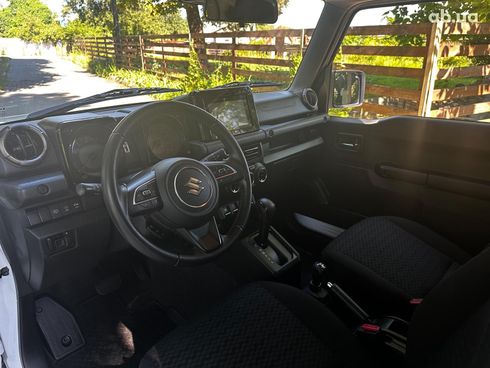 Suzuki Jimny 2020 белый - фото 10