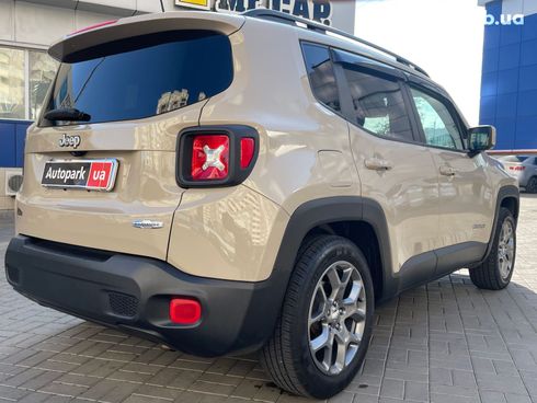 Jeep Renegade 2015 бежевый - фото 11