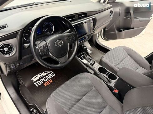 Toyota Corolla 2017 - фото 19
