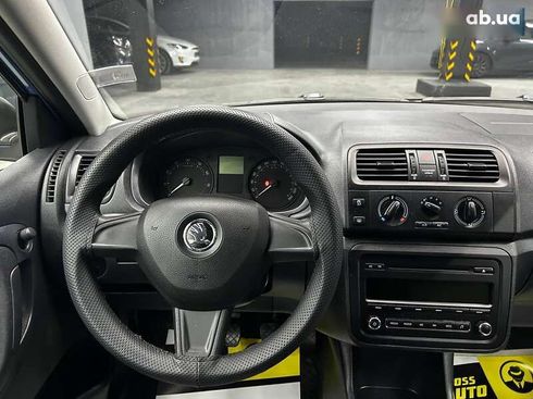 Skoda Fabia 2014 - фото 12